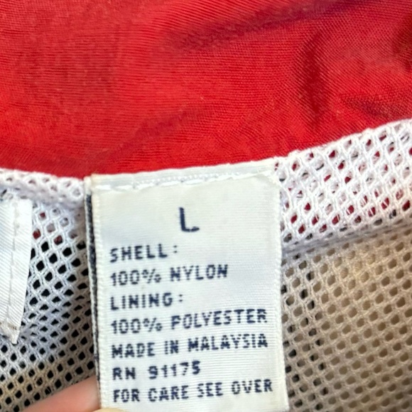 Vintage FILA red white blue USA windbreaker jacket - Picture 10 of 10